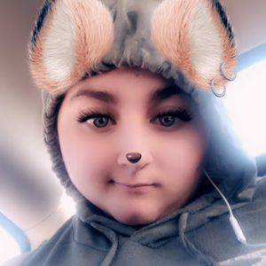 Meet your Posher, Abigail